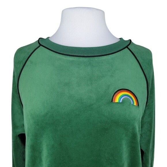 BP Rainbow Pride Plush Green Crewneck Size M NWT - Picture 5 of 9